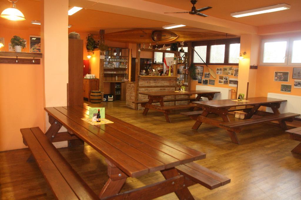 Hostel Boathouse 布拉格 外观 照片